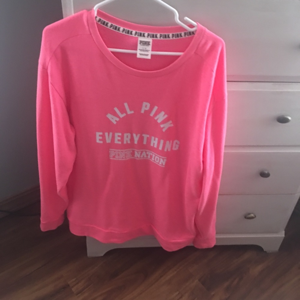 VS PINK sweater